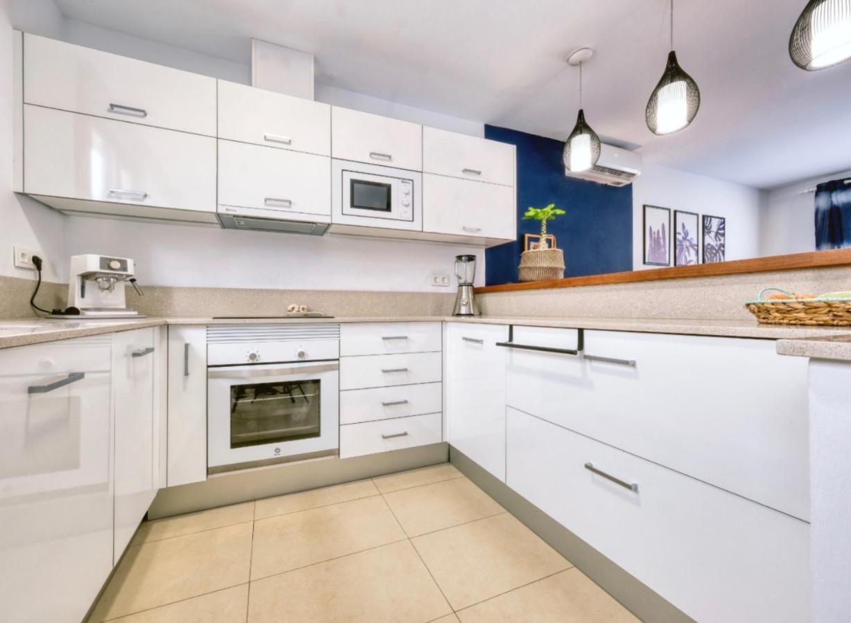 Casa Bleu 2 Floors ,2 Bedrooms ,Equipped Kitchen ,Balcony ,Terrace And Grill Puerto Calero Eksteriør billede